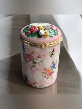 Vintage Bombay Company Floral Bee Porcelain Hinged Trinket Box Candle Holder